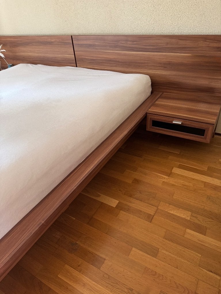 2persoons bed, Ophalen, Zo goed als nieuw, Tweepersoons, Hout en strak