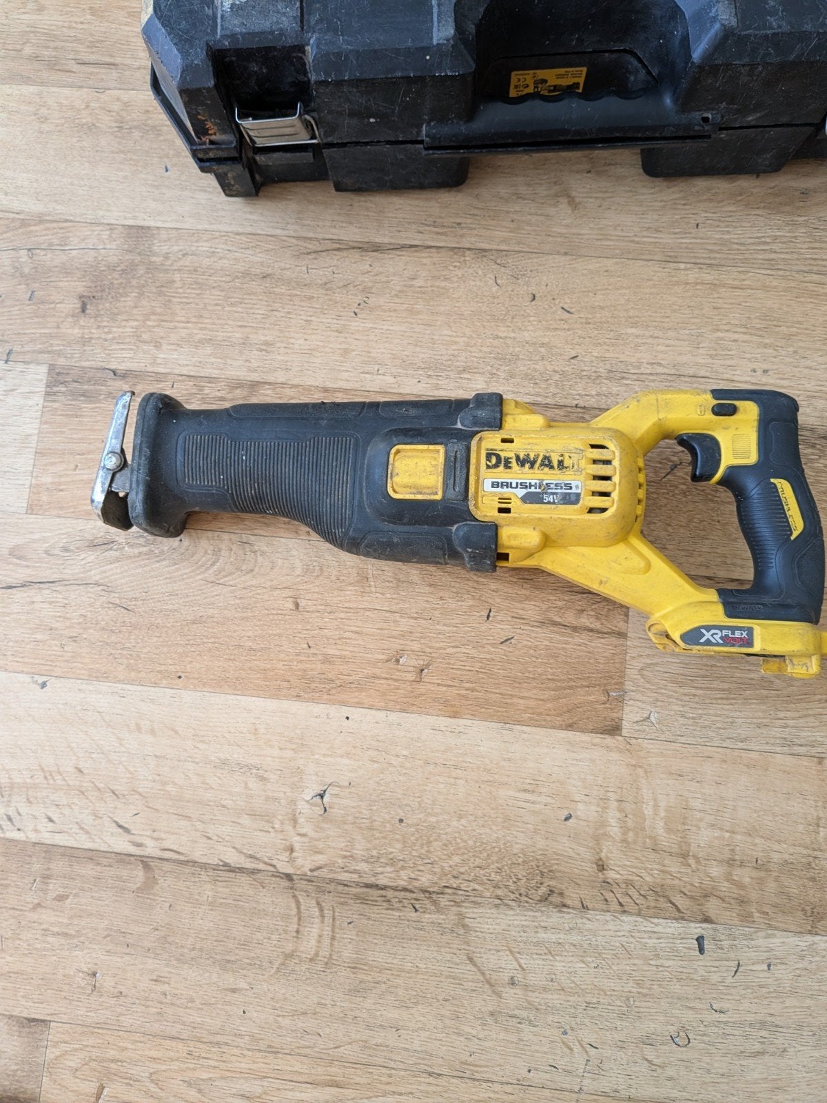 Dewalt dcs388 reciprozaag 54v, Ophalen of Verzenden, 600 tot 1200 watt, Reciprozaag, 70 mm of meer