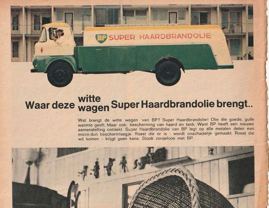 Retro reclame 1961 BP tankstation vrachtwagen brandolie, Verzenden, Overige typen