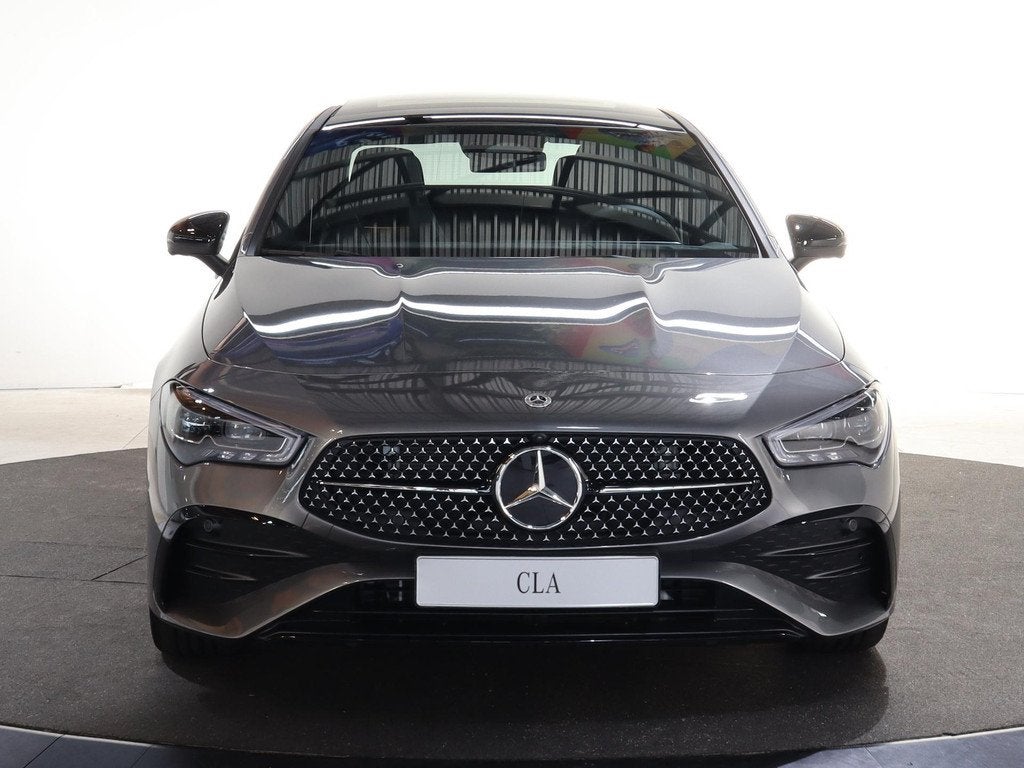 Mercedes-Benz CLA-klasse 180 Business Solution AMG | Panoram, Auto's, Mercedes-Benz, CLA, 136 pk, 4 cilinders, Origineel Nederlands