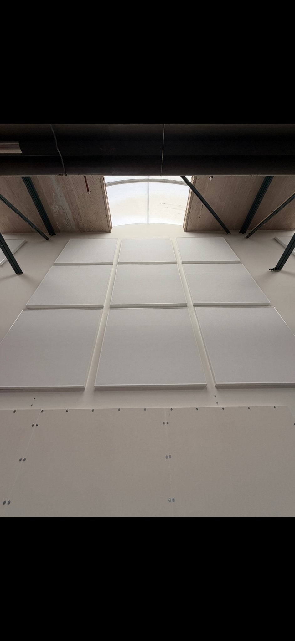 48 Geluidsdempende Wandpanelen 120x120 cm voor Kantoor, Minder dan 4 cm, Overige materialen, Ophalen of Verzenden, Zo goed als nieuw