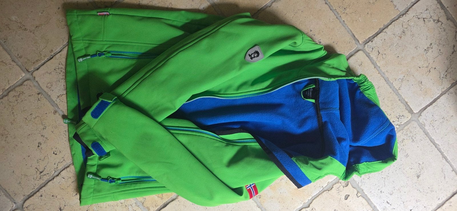 Trollkids softshell jas groen/blauw, Ophalen, Gebruikt, Jongen of Meisje, Trollkids