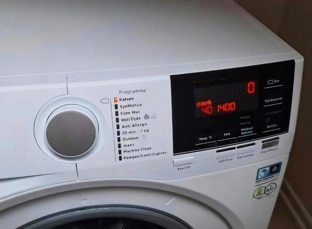 Wasmachine aeg 1400 toeren, Witgoed en Apparatuur, Wasmachines, Ophalen, Gebruikt, Voorlader, 85 tot 90 cm