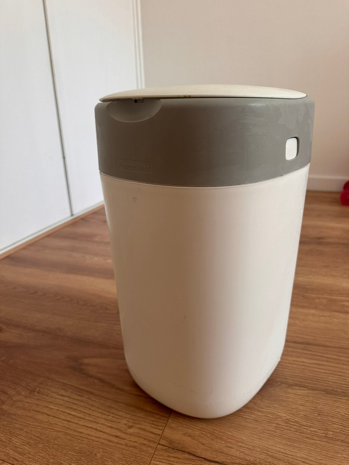 Tommee Tippee luieremmer wit/grijs – goede staat, Ophalen of Verzenden, Zo goed als nieuw