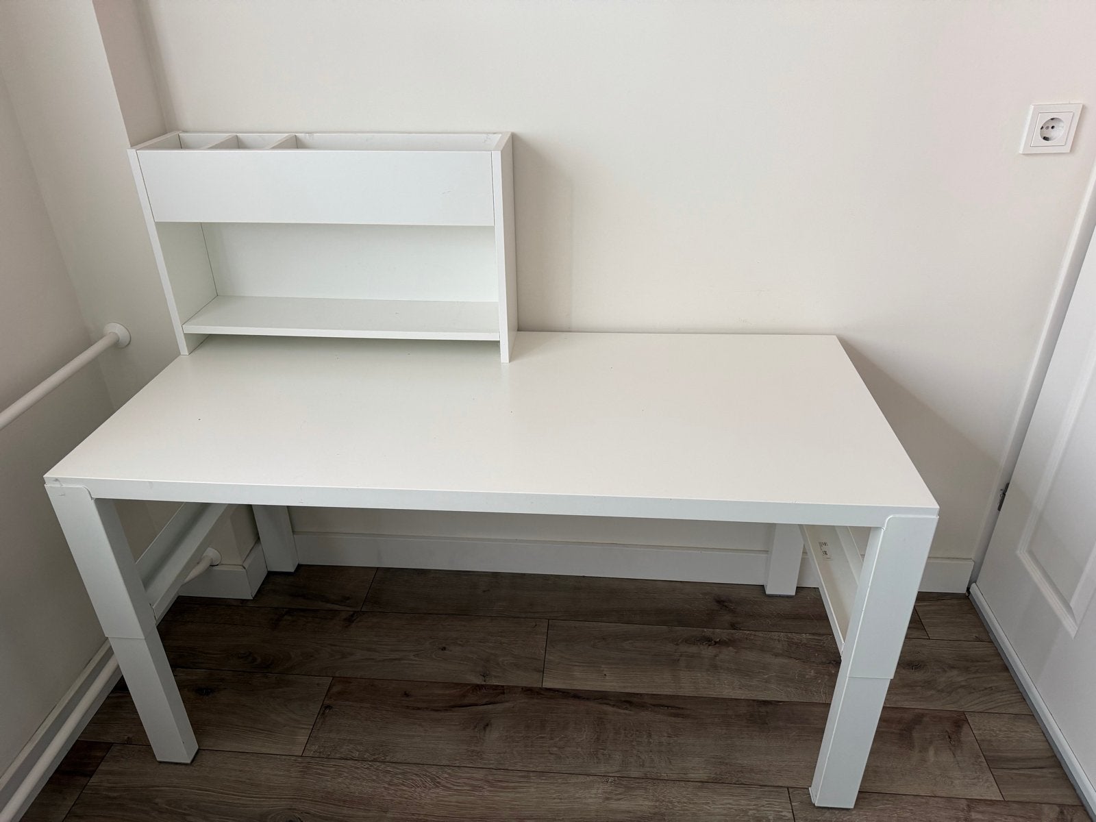 Wit bureau met opzetstuk, 120x60cm, in hoogte verstelbaar, Ophalen, Gebruikt, In hoogte verstelbaar, Overige merken