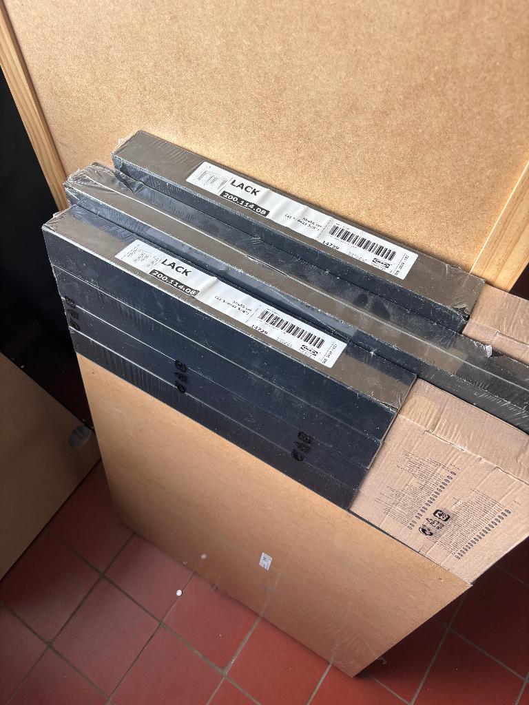 IKEA Lack Bijzettafel Zwart, Huis en Inrichting, Overige materialen, Vierkant, Nieuw, 55 tot 75 cm