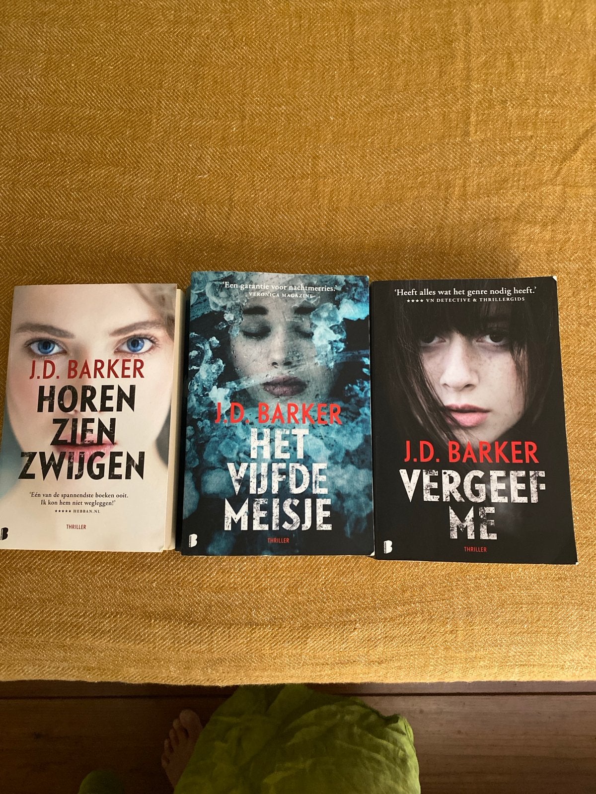 J.D. Barker Thriller Serie: Horen Zien Zwijgen, Het Vijfde M, Boeken, Ophalen of Verzenden, Gelezen, Amerika