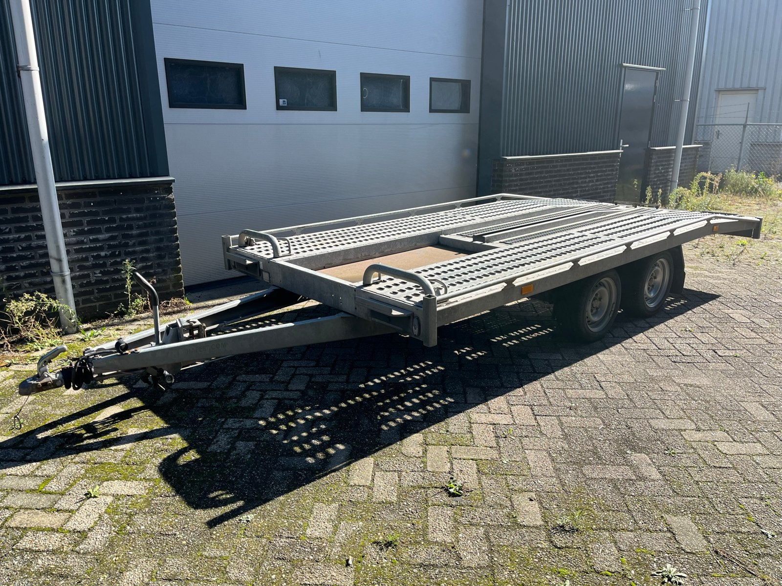 Hapert Autoambulance - Robuuste en betrouwbare autotransport, Ophalen of Verzenden, Gebruikt