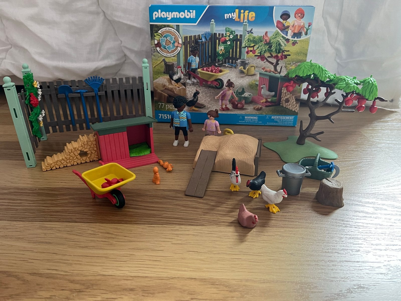 Playmobil My Life Kippenhok met hek en accessoires, Complete set, Overige typen, Ophalen of Verzenden, Zo goed als nieuw