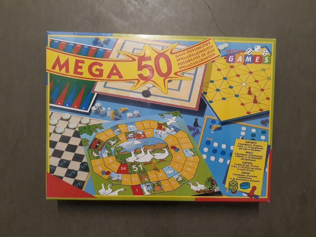 Spellen doos - Mega 50 spelmogelijkheden - nieuw gesealed, Hobby en Vrije tijd, Gezelschapsspellen | Bordspellen, Ophalen of Verzenden