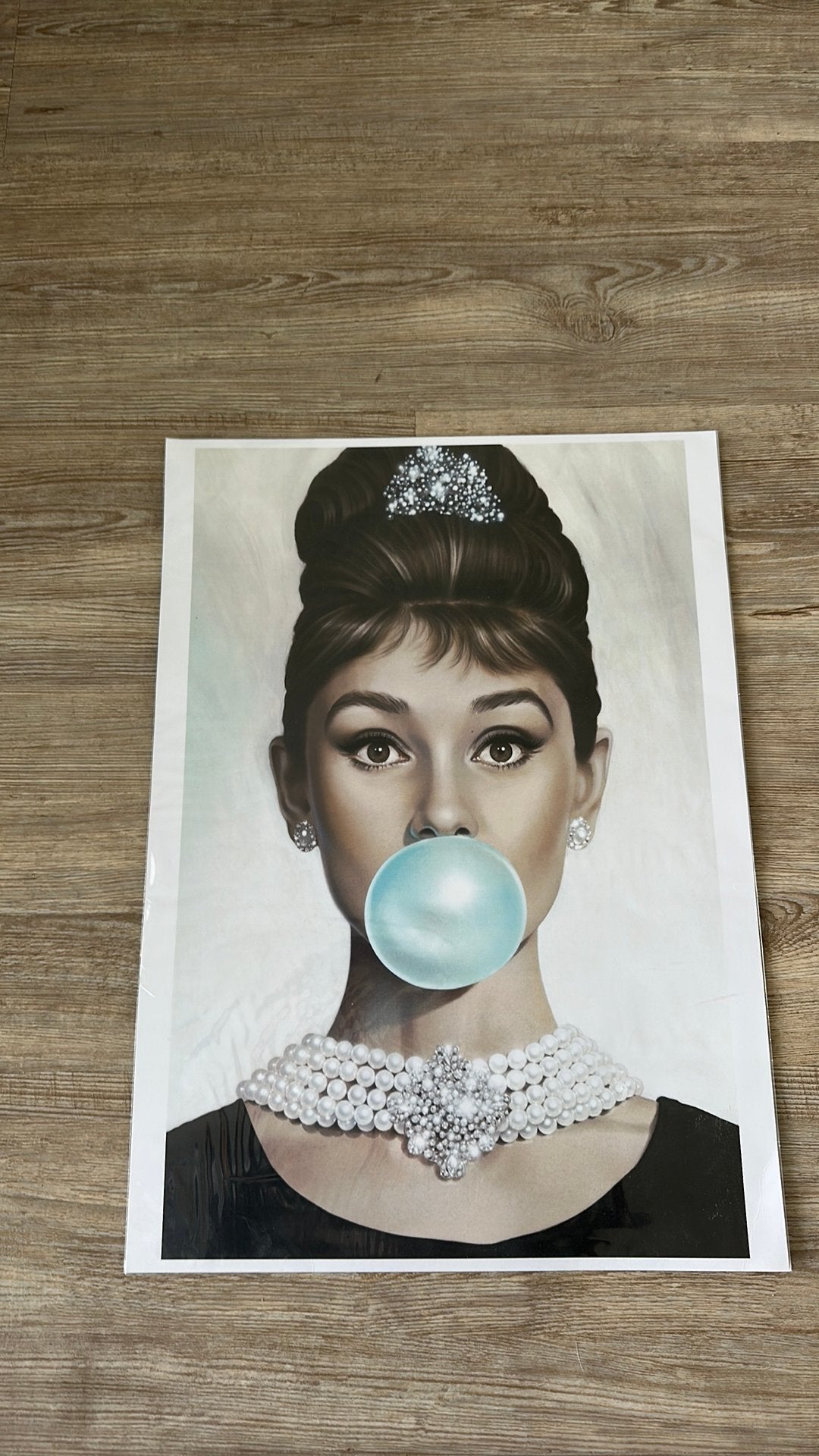 Poster Audrey Hepburn nieuw, Ophalen of Verzenden, Nieuw, A1 t/m A3