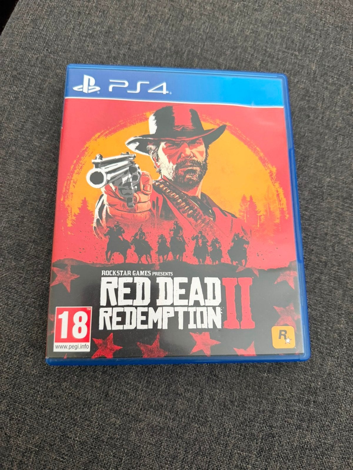 Red Dead Redemption 2 PS4 - Zo goed als nieuw, Spelcomputers en Games, Games | Sony PlayStation 4, Avontuur en Actie, Online, Vanaf 18 jaar