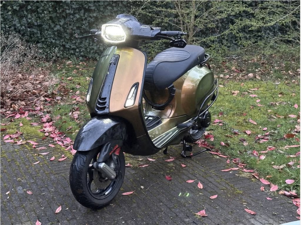 Piaggio Vespa sprint 80cc | 2020 | malossi | full option, Ophalen, Maximaal 45 km/u, Vespa S, Zo goed als nieuw