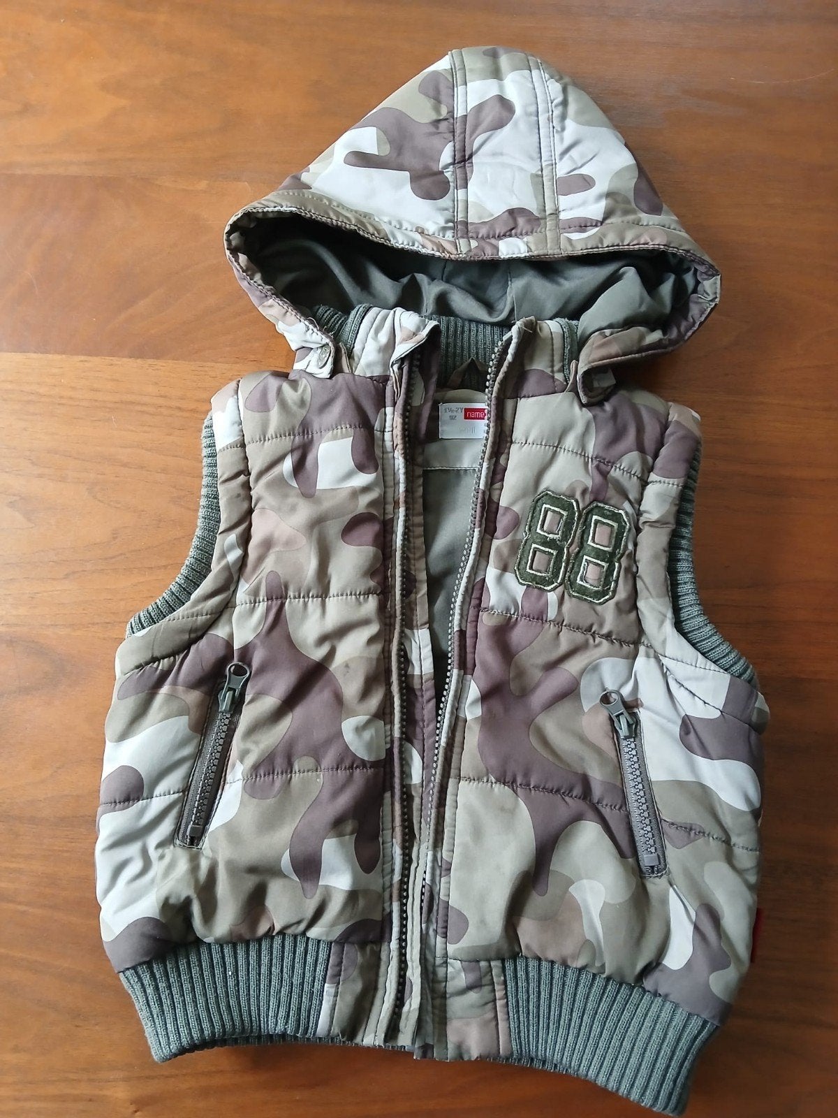 Stoere bodywarmer van Name it maat 92, Name it, Ophalen of Verzenden, Zo goed als nieuw, Jongen