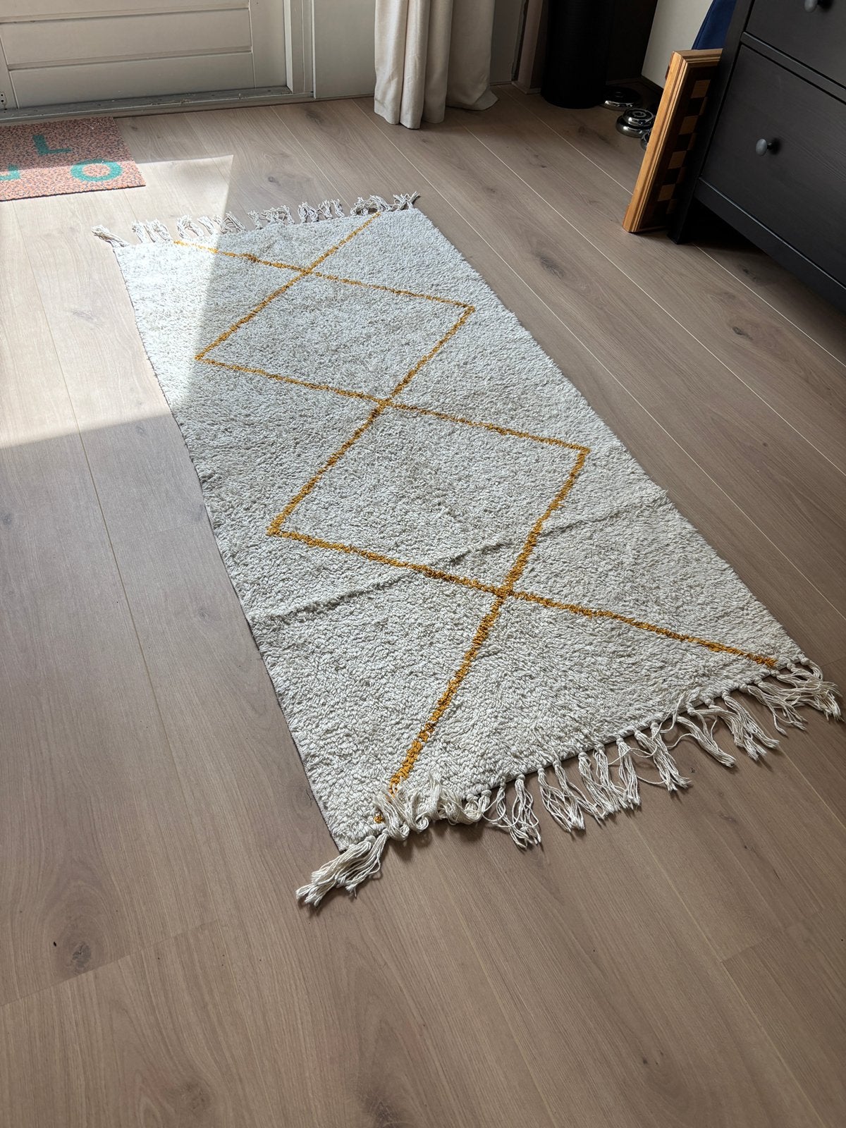 Badmat wit met geel, Ophalen, Wit, Rechthoekig, 50 tot 100 cm