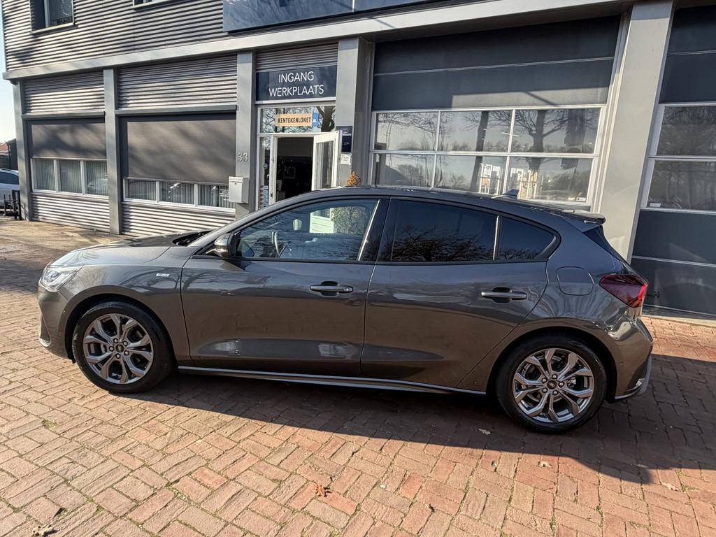Ford Focus 1.0 EcoBoost Hybrid ST Line | LED | LMV | Navi |, Auto's, Gebruikt, Euro 6, 1299 kg, Bedrijf
