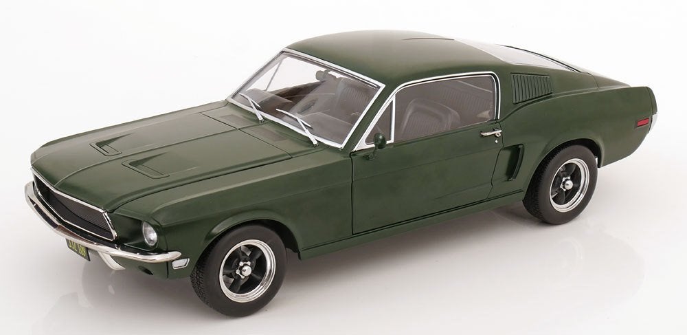 Ford Mustang GT Fastback matgroen KKDC120225 1:12, Hobby en Vrije tijd, Modelauto's | 1:5 tot 1:12, Messingweg 47 D-48308 Senden