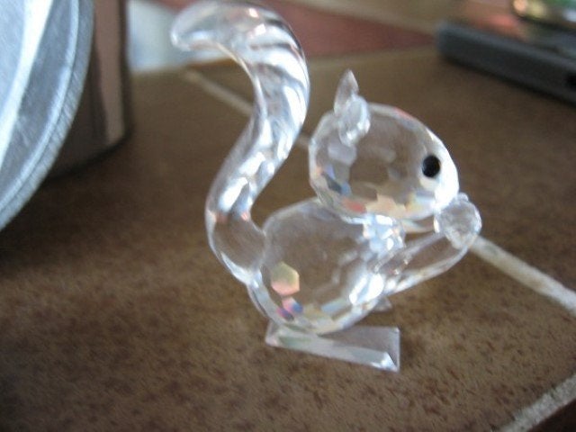 Swarovski Eekhoorn met kleine oortjes(USA) incl, doos & cert, Verzamelen, Swarovski, Ophalen of Verzenden, Nieuw, Figuurtje