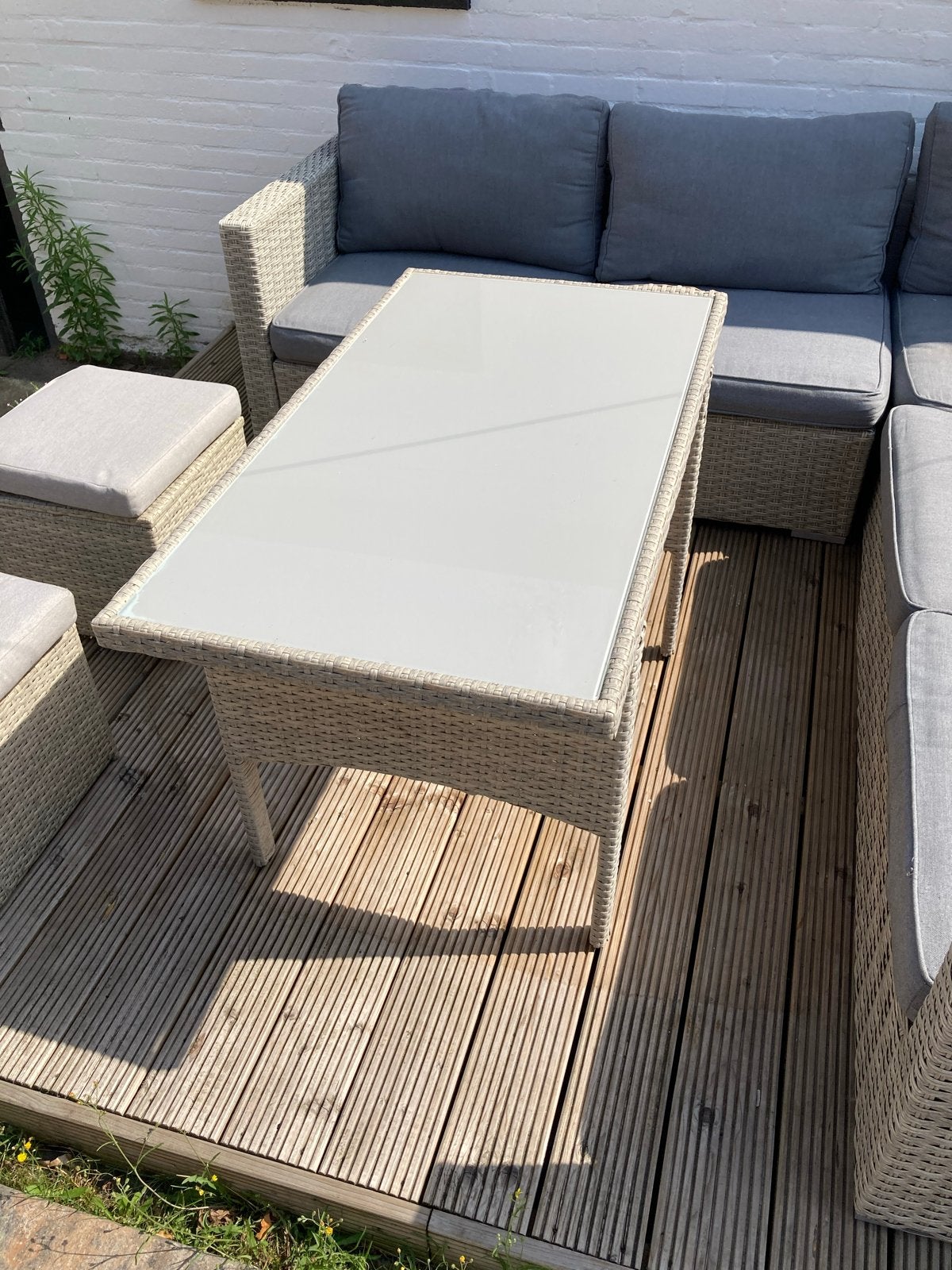 Loungeset met tafel en opbergbox - Wicker, Tuin en Terras, Gebruikt, Meer dan 8 zitplaatsen, Ophalen of Verzenden, Loungeset
