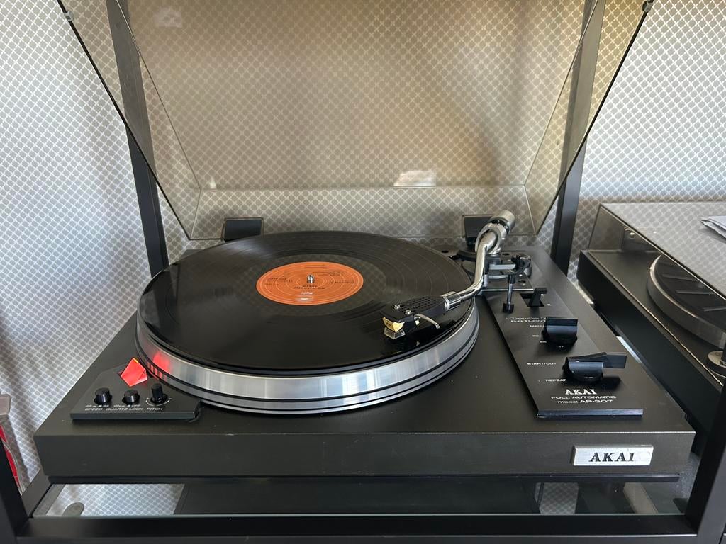Akai AP-307 Quartz lock full automatic, Gebruikt, Automatisch, Ophalen of Verzenden, Platenspeler
