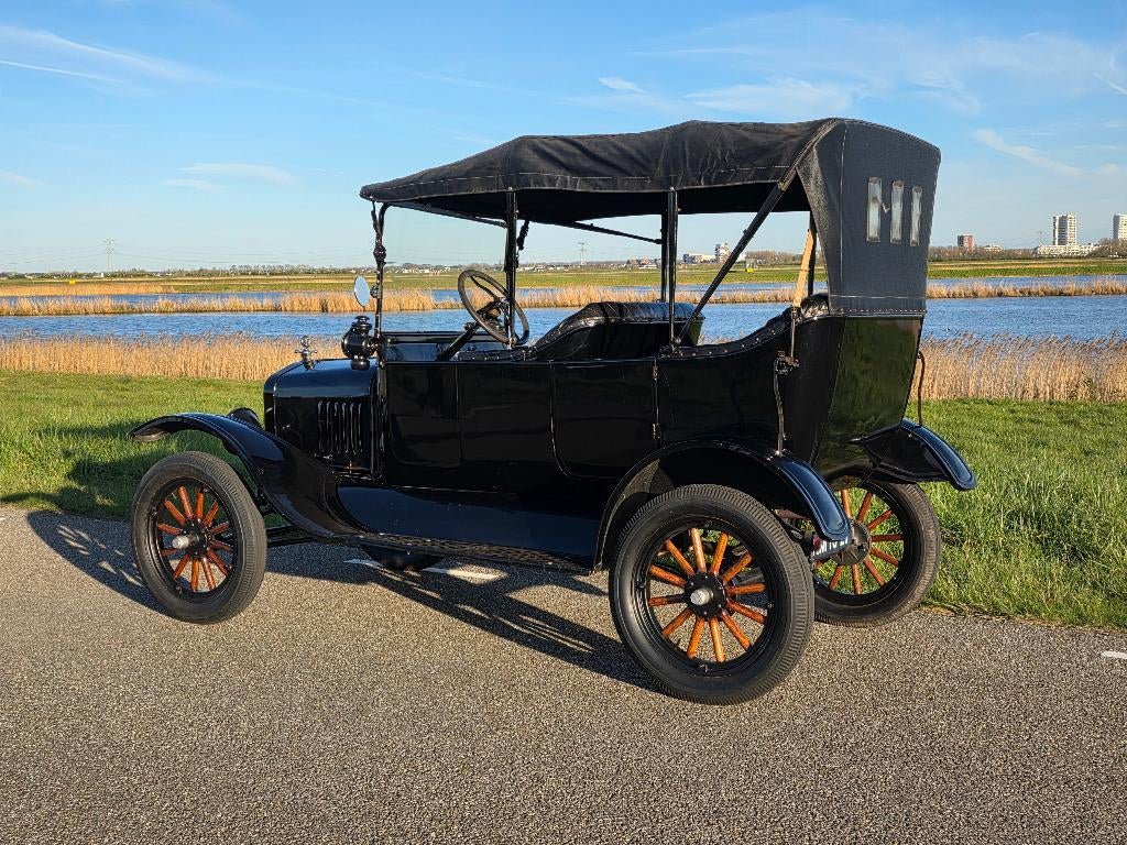 T-Ford 1920 Zwart, gereviseerde motor + versnellingsbak, Automaat, 4 cilinders, Cabriolet, 4 stoelen