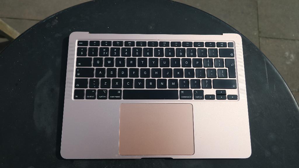 Topcase Macbook Air A2179, Computers en Software, Toetsenborden, Gebruikt, Toetsenbord en muis-set, Ophalen of Verzenden, Draadloos