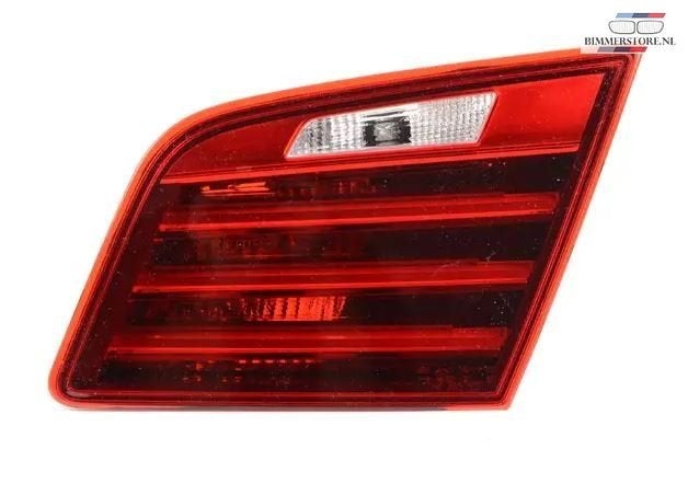Achterlicht op klep rechts BMW 5 serie F10 + LCi  6321730616, -, -, Nieuw, Ophalen of Verzenden