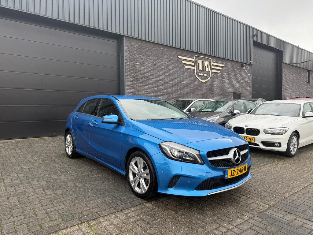 Mercedes-Benz A-Klasse 180 Ambition | AUTOMAAT | 1E EIGENAAR, 4 cilinders, Blauw, 122 pk, 19 km/l
