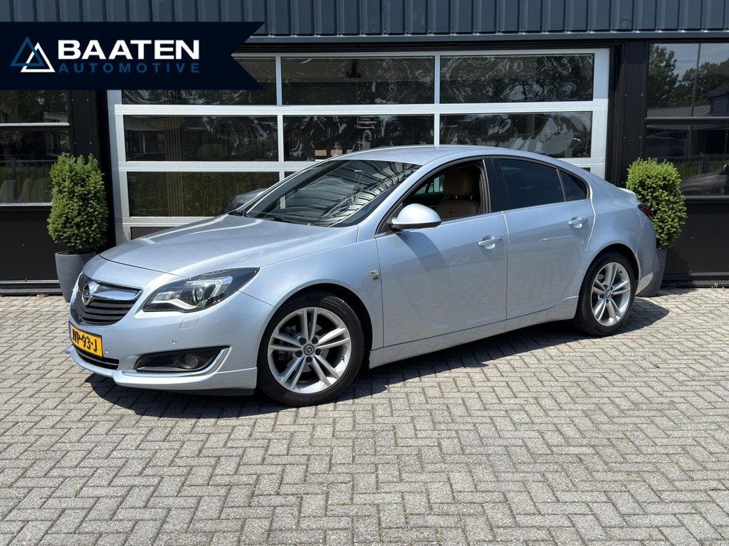 Opel Insignia 1.6 Turbo 170PK |OPC Line |1e eig|Leder|Virtua, Auto's, Opel, Voorwielaandrijving, 4 cilinders, Automatische klimaatregeling