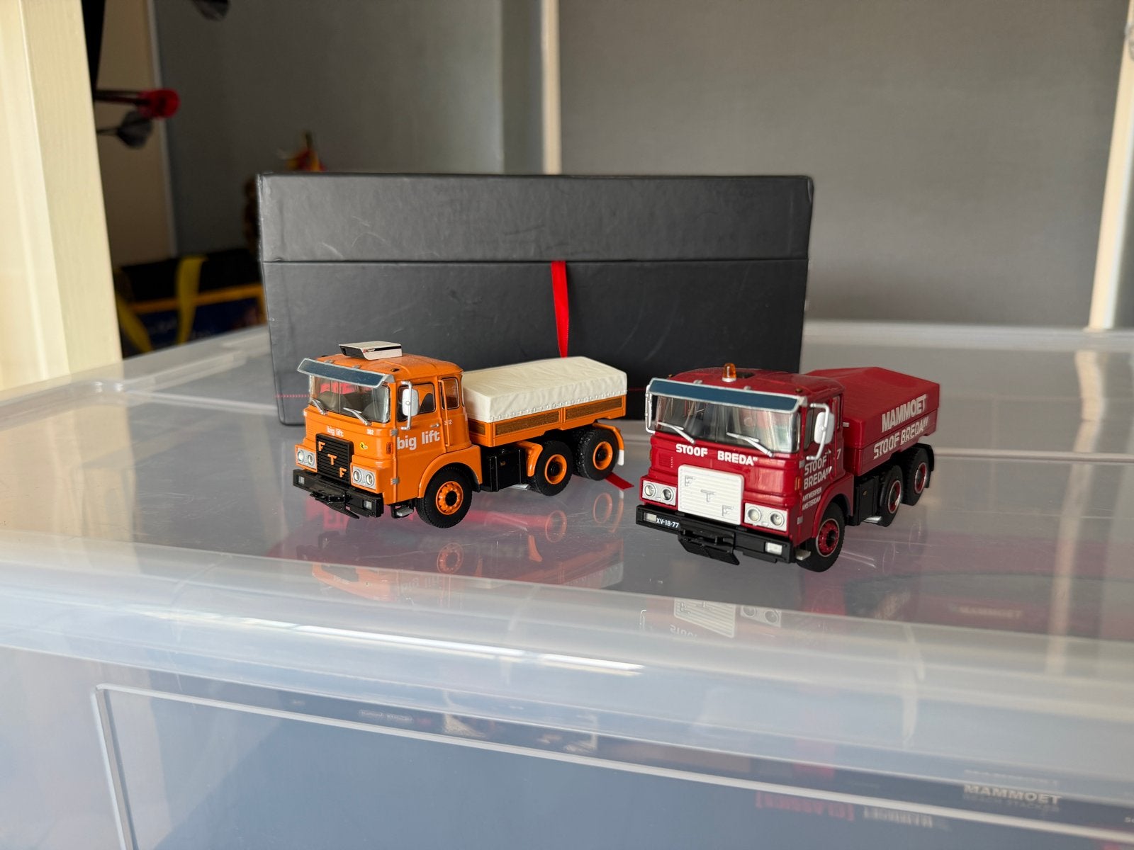 WSI Mammoet FTF Stoof / Biglift Classics schaalmodellen, Ophalen of Verzenden, Zo goed als nieuw, Bus of Vrachtwagen