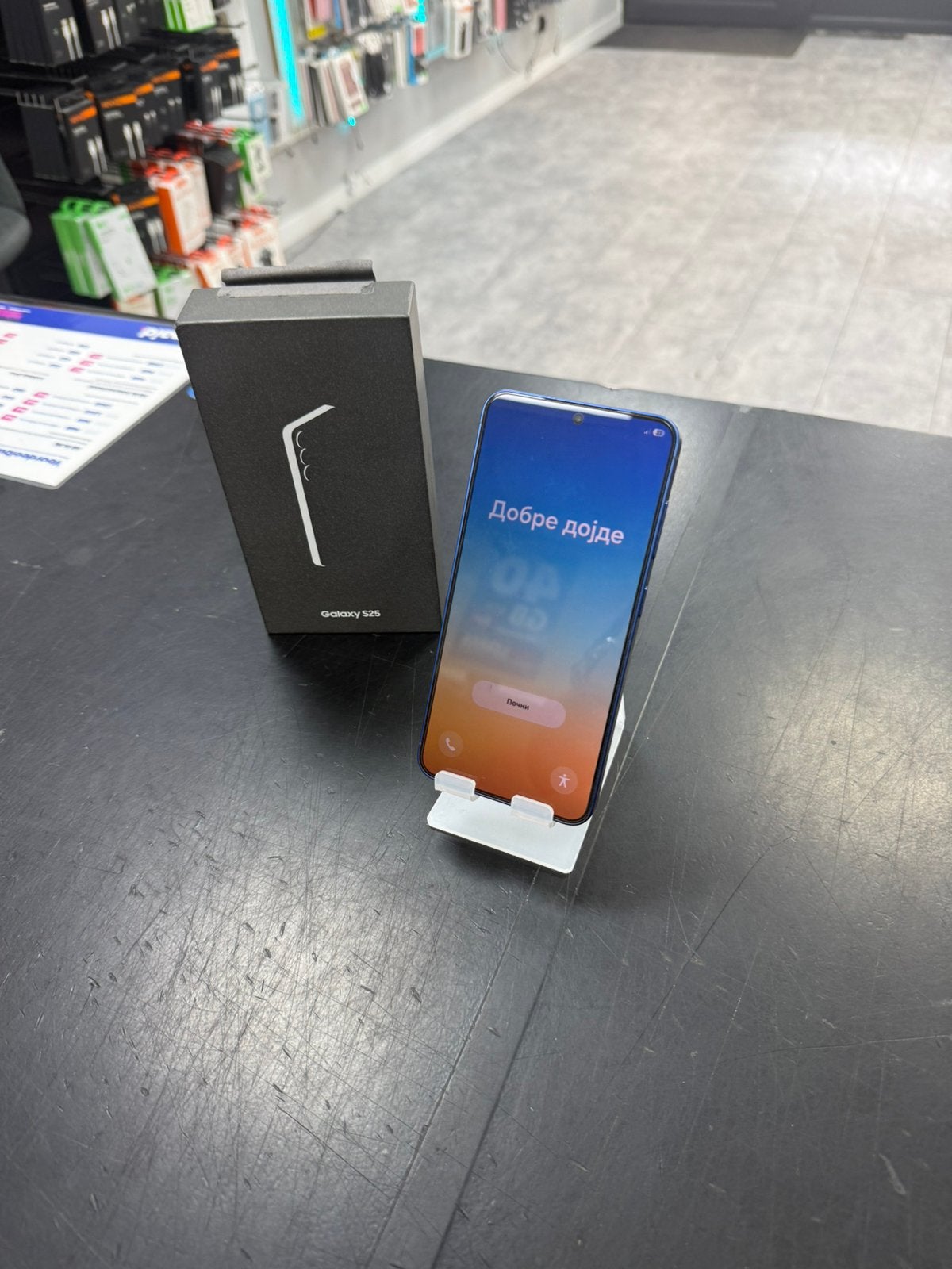 Foto 3 van Samsung S25 128GB Blauw  Prima staat! Scherm krasvrij!