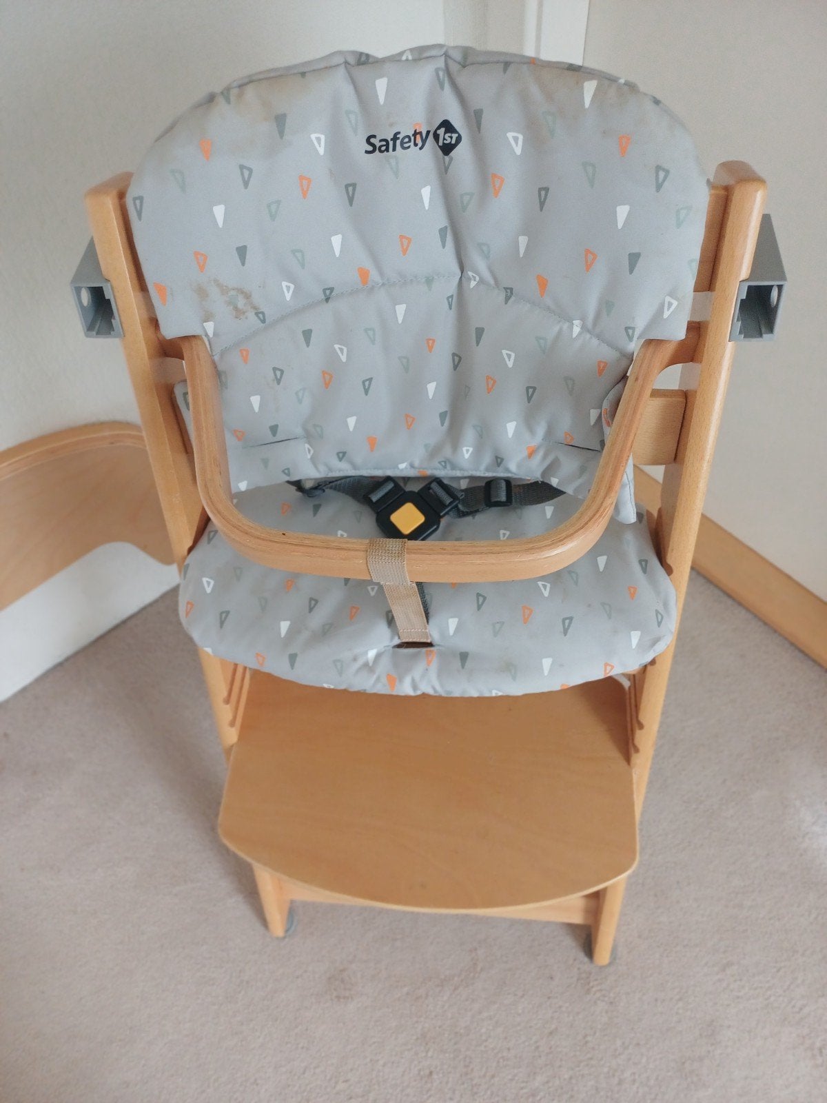Complete baby kinderstoel Safety First TOTO met kussen set, Kinderen en Baby's, Kinderstoelen, Ophalen, Nieuw, Meegroeistoel, Gordel(s)