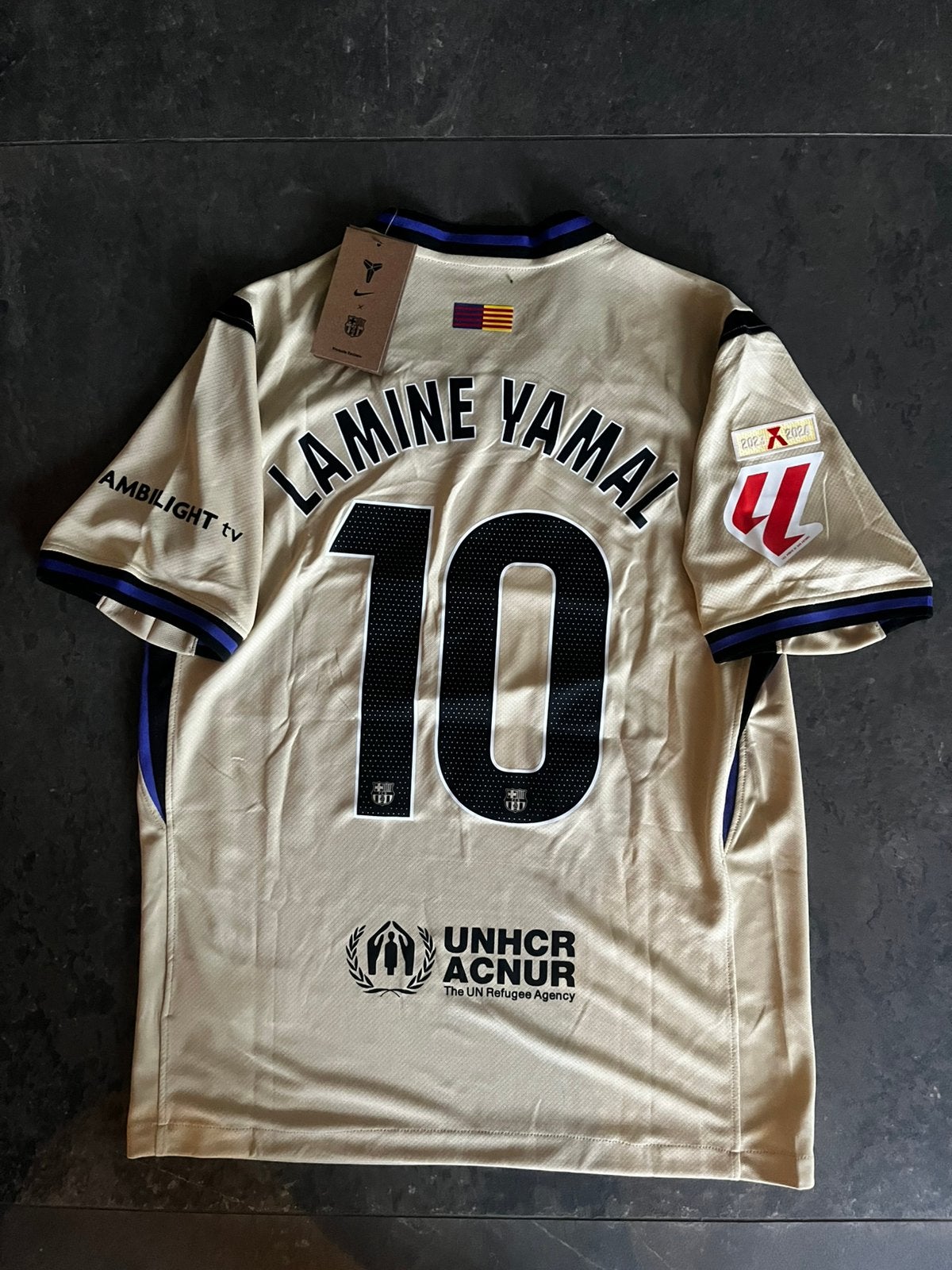 FC Barcelona Uitshirt 2024/2025 Lamine Yamal #10 – Maat M, Maat M, Ophalen of Verzenden, Nieuw, Shirt