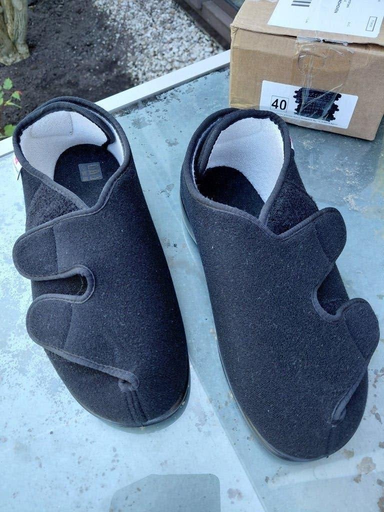 Verbandpantoffel Varomed, zwart; maat 40, Diversen, Ophalen of Verzenden, Nieuw