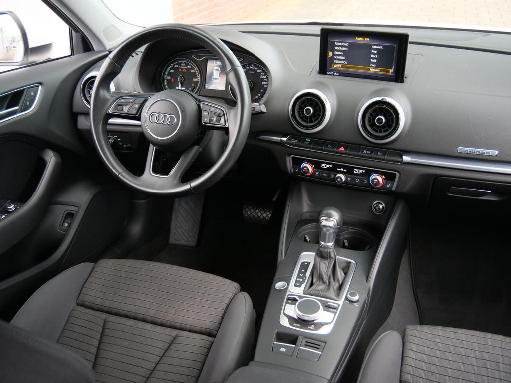 Audi A3 Sportback 40 e-tron Advance Sport 204 Pk Automaat S-, Auto's, Stof, Gebruikt, 4 cilinders, Plug-in hybride
