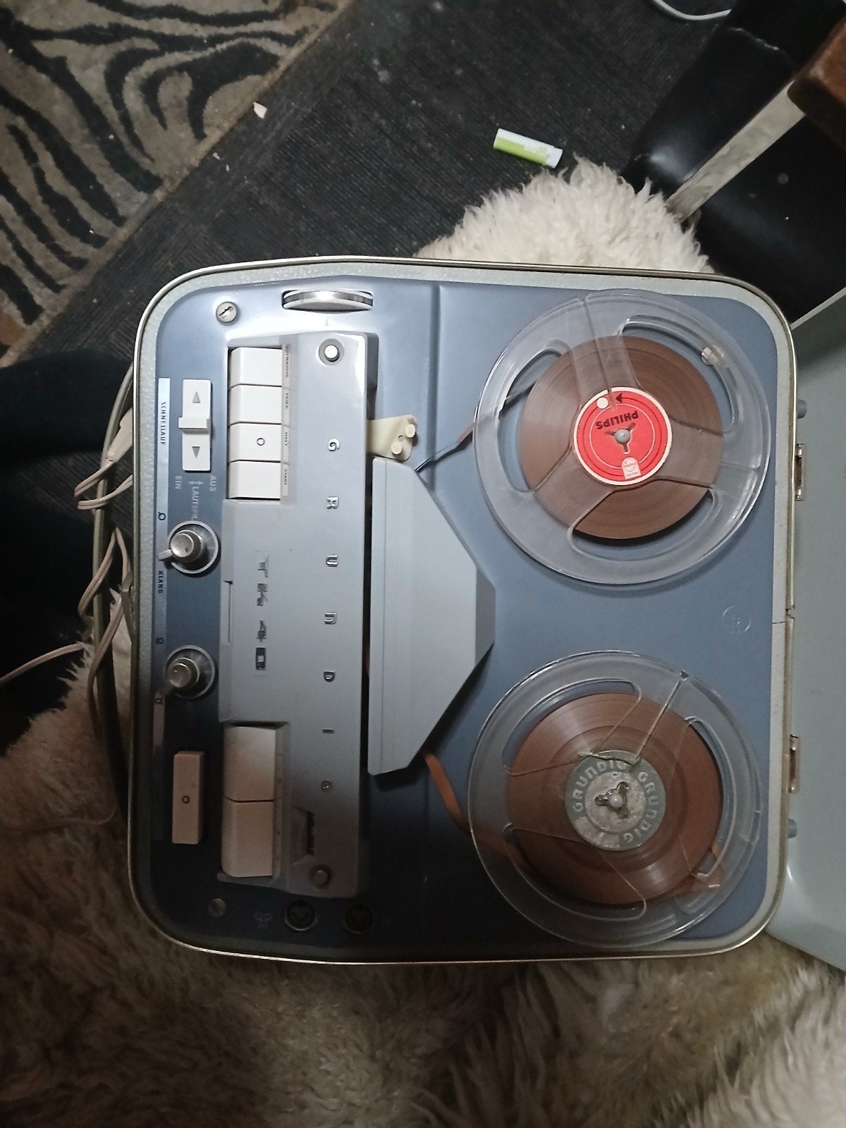 Grundig Bandrecorder met stofkap in mooie staat, Ophalen, Bandrecorder, Met banden