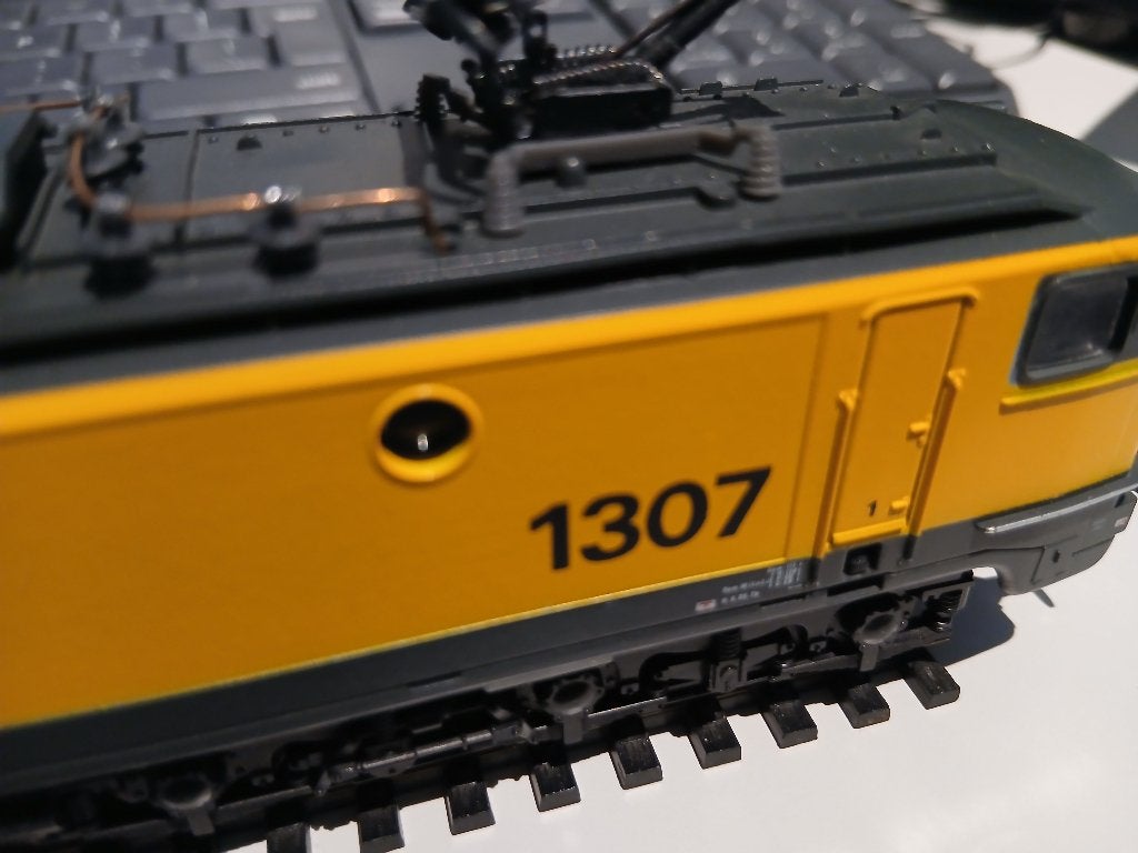 Gezocht pantografen Lima NS 1307, Hobby en Vrije tijd, Modeltreinen | H0, Gebruikt, Analoog, Ophalen of Verzenden, Lima