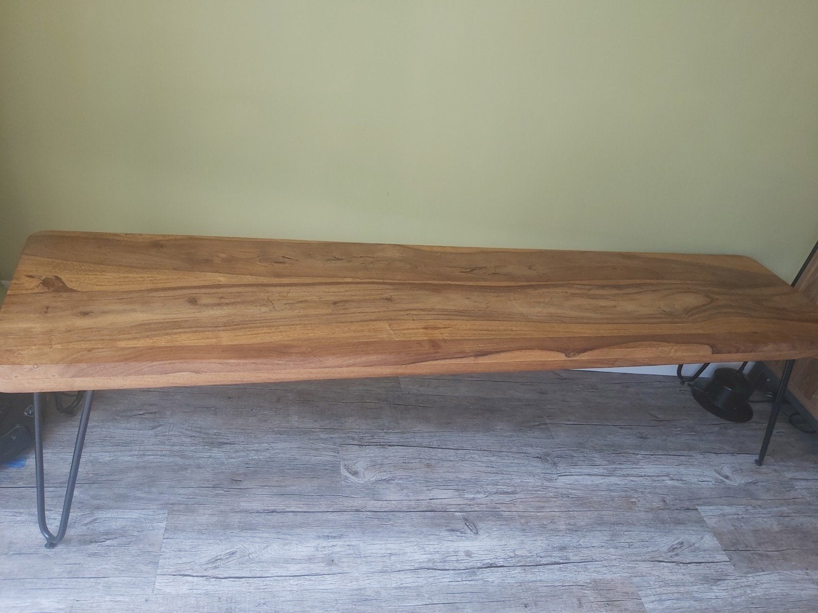 Sidetable/bankje van hout met metalen hairpin poten, Minder dan 50 cm, Gebruikt, Industrieel, Modern, 150 tot 200 cm