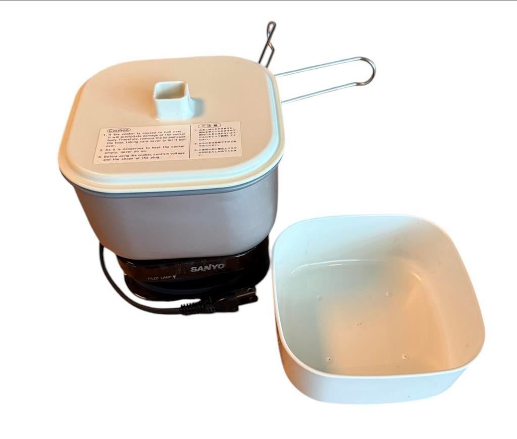 Sanyo travel cooker dual voltage, Ophalen of Verzenden, Gebruikt