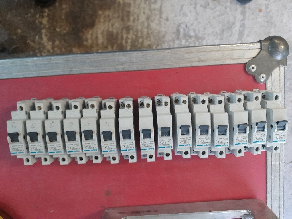 Hager MJ 516 1f/N C16 installatieautomaten (10x), Doe-het-zelf en Verbouw, Ophalen of Verzenden, Gebruikt, Hager, Installatieautomaat