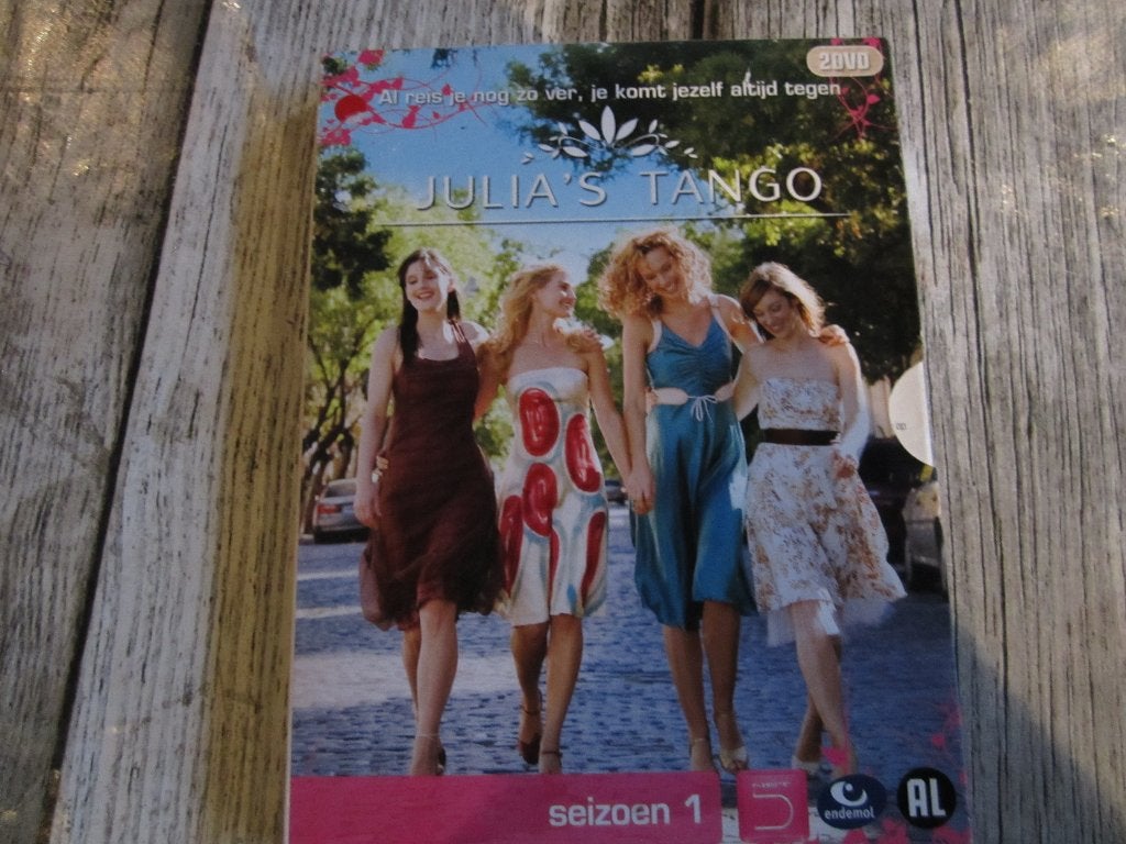 Julia’s Tango Seizoen 1, Gebruikt, Seizoen 1, Alle leeftijden, Komedie