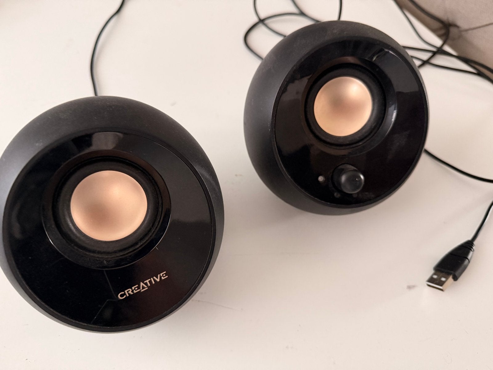 Creative Pebble 2.0 USB Desktop Speakers - Nieuwstaat, Computers en Software, Ophalen of Verzenden, Nieuw, Audiokanaal 2