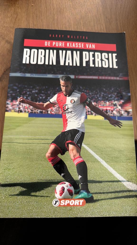 SLK.  Harry Walstra - Robin van Persie, Ophalen of Verzenden, Zo goed als nieuw, Balsport, Harry Walstra