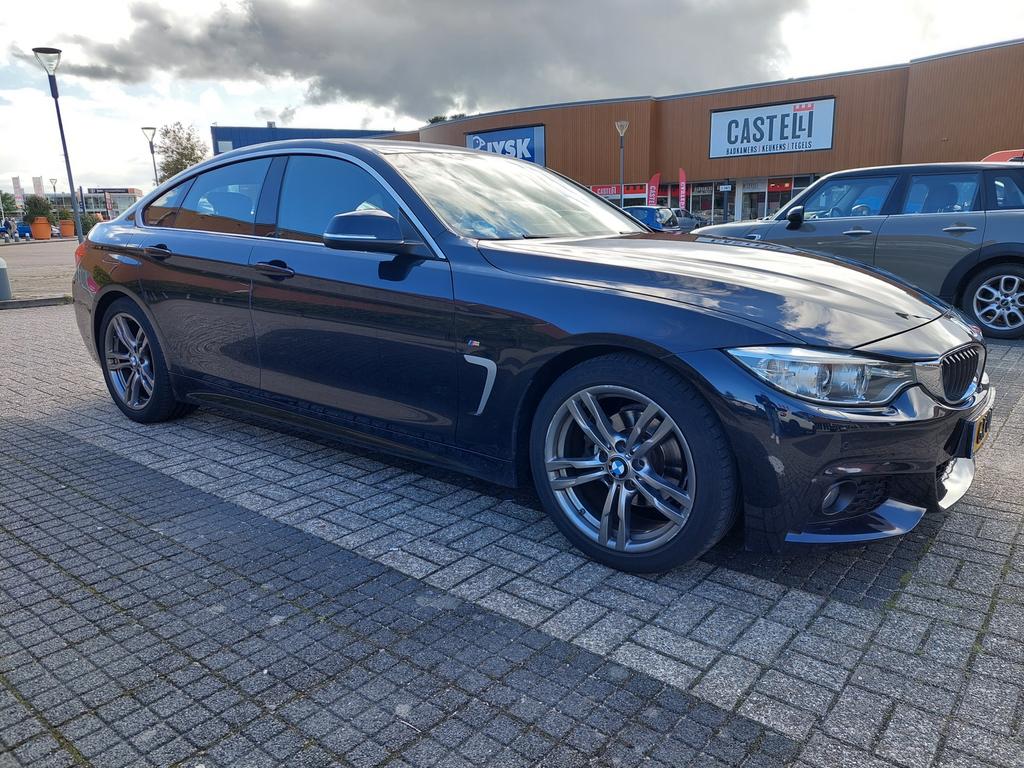 BMW 4-serie Gran Coupé 420i High Executive M-Sport -Trekhaak, Auto's, BMW, Achterwielaandrijving, 4 cilinders, Alcantara, Zwart