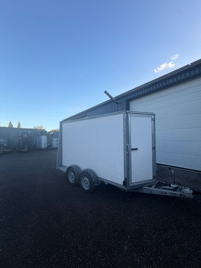Ifor Williams Aanhanger, Ophalen, Gebruikt