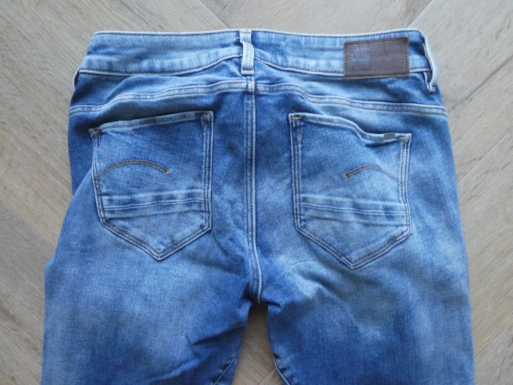 Mooie Gstar Arc 3D Mid Skinny wmn spijkerbroek maat 27-32, Blauw, Ophalen of Verzenden, Zo goed als nieuw, W27 (confectie 34) of kleiner