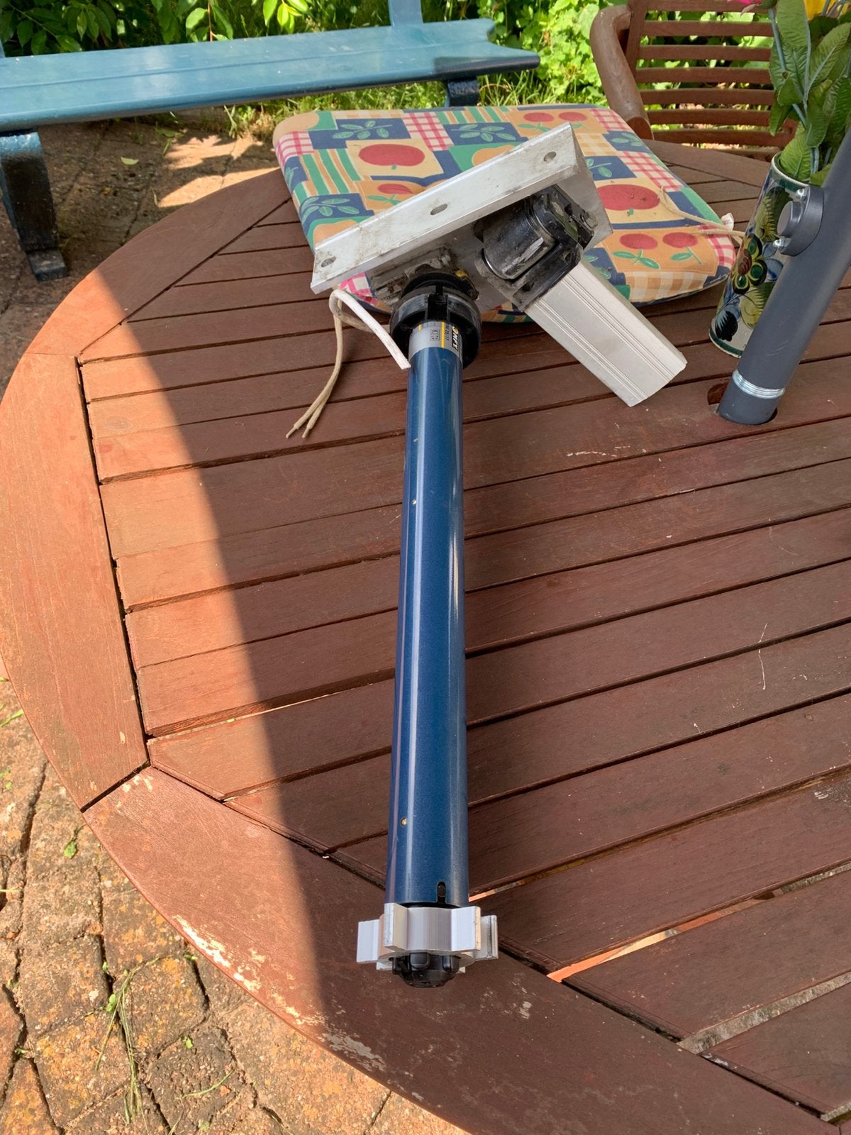 Somfy buismoter, Doe-het-zelf en Verbouw, Rolluiken, Ophalen of Verzenden, Zo goed als nieuw, Wit, Minder dan 100 cm