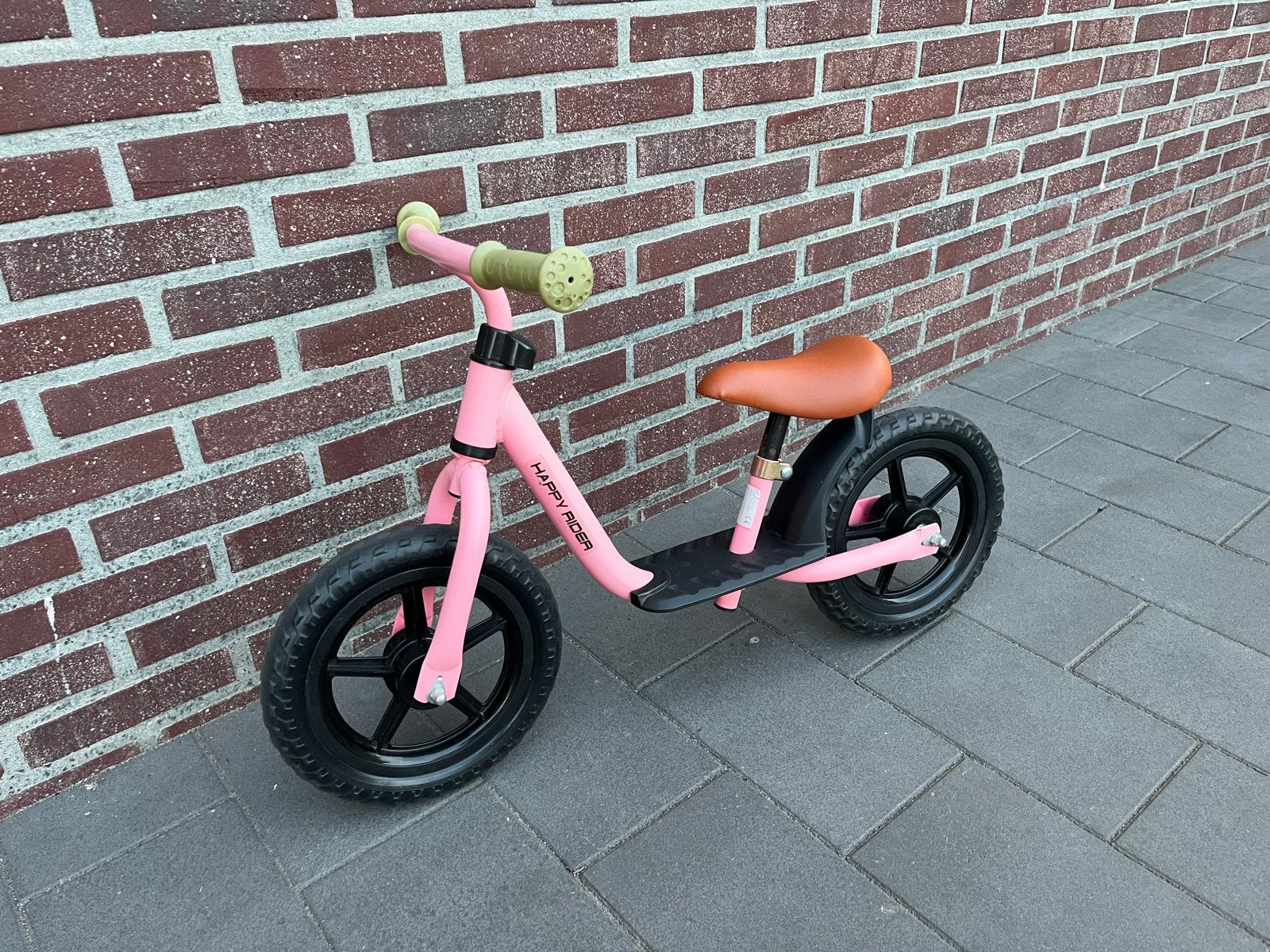 Roze Happy Rider loopfiets, Fietsen en Brommers, Ophalen, Gebruikt, 16 tot 20 inch