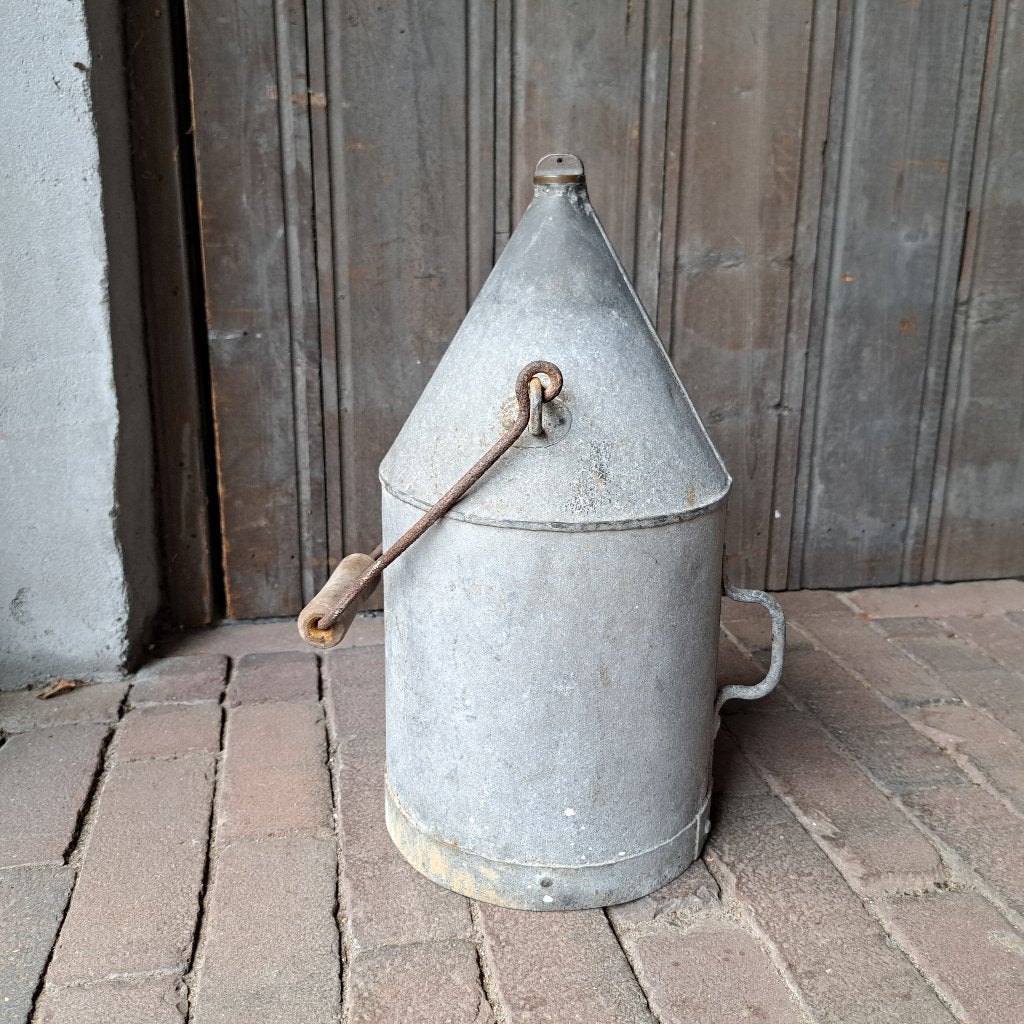 Oude brocante zinken oliekan met koperen schroefdopje Etage3, Huis en Inrichting, Gebruikt, ., Ophalen of Verzenden, .