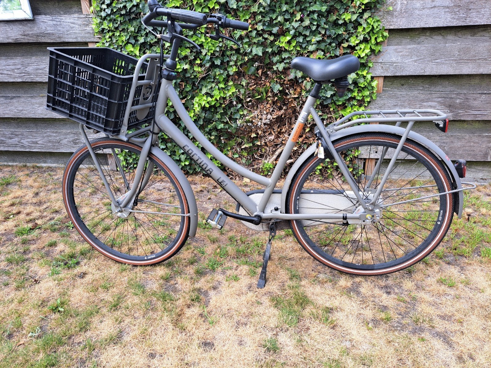 Cortina U4 Solid, Ophalen, Terugtraprem, Gebruikt, Cortina U4 transportfiets